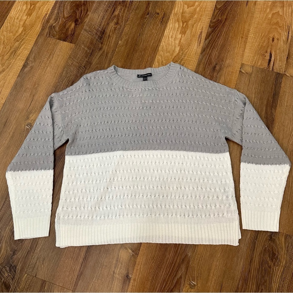 Adrianna Papell Grey and White Colorblock Knit Sweater size L